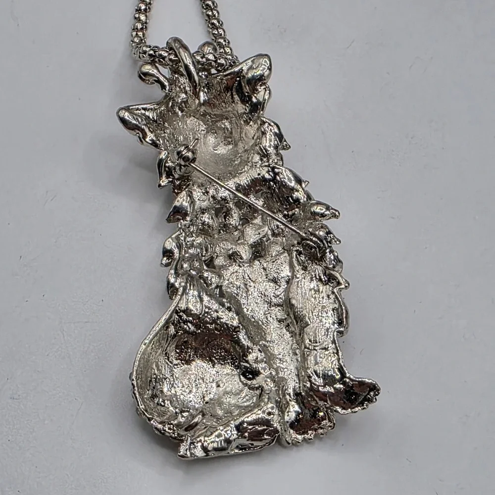 Silver Tone Rhinestone Sitting Cat‎ Pendant Brooch Long Popcorn Chain Necklace